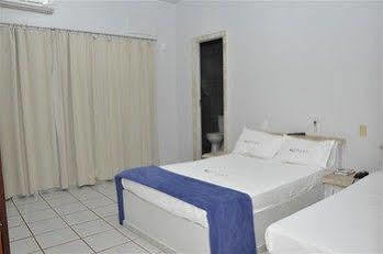 Center Apart Hotel Barreiras  Extérieur photo